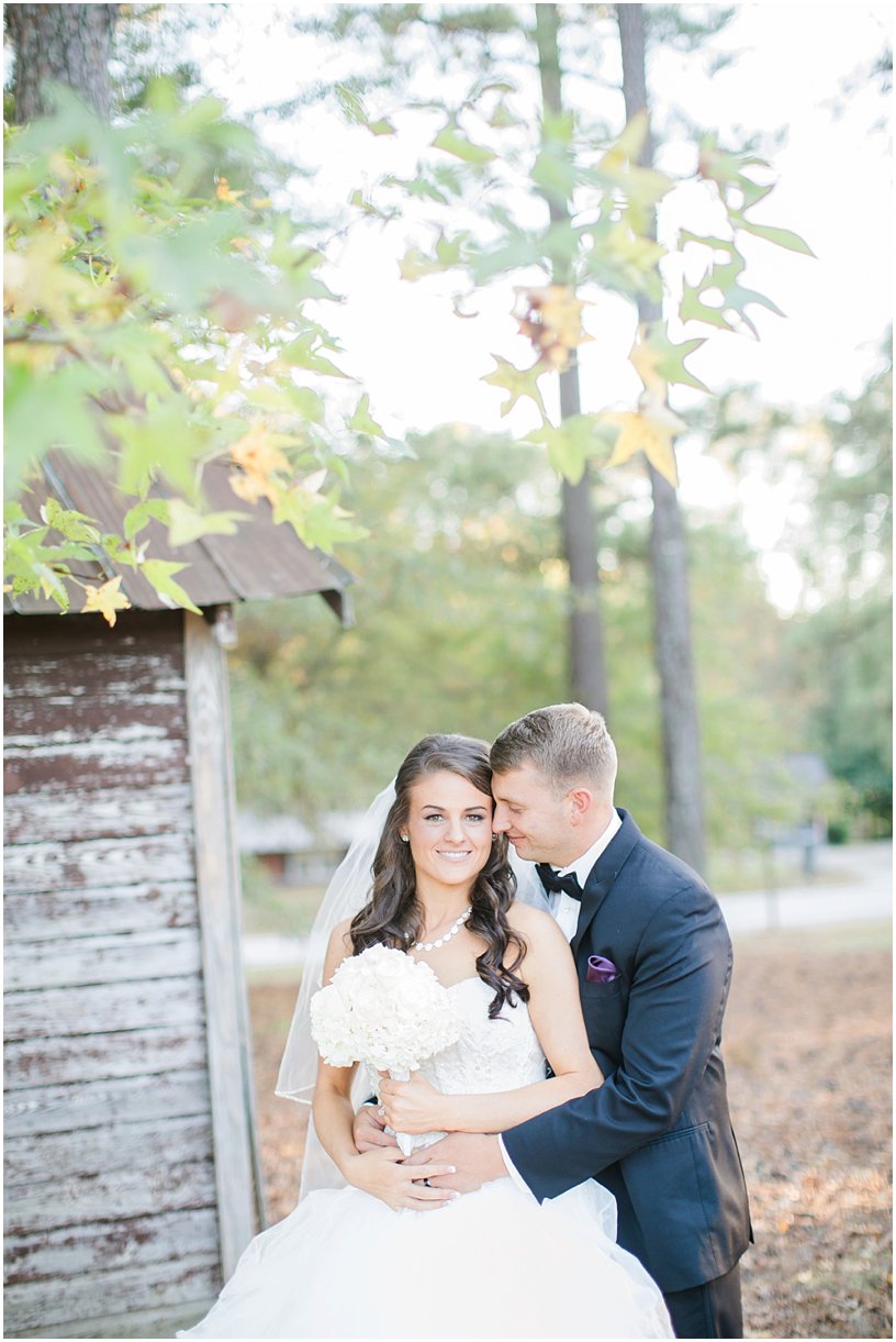 BRIDE AND GROOM PORTRAITS AT THE OAKS OF SALEM